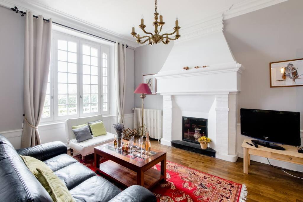 Villa La Cote Du Chat 3* En Bretagne Romantique Hédé 外观 照片